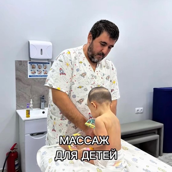 Почему массаж так важен для малышей?