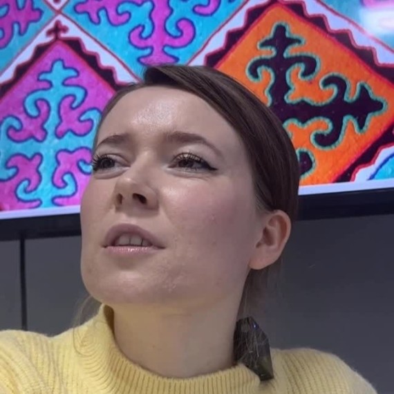 «Эме» — палочка-выручалочка, когда слово вылетело из головы