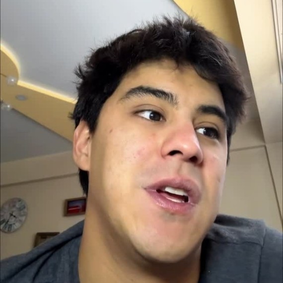 Топ кейсов в Маркетинга без бюджета. Костюм Nike Tech Fleece