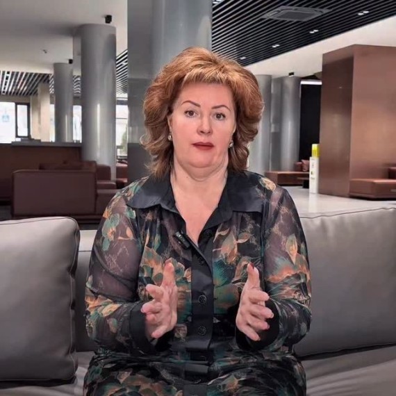 В кабинете висит «долг», которого нет?