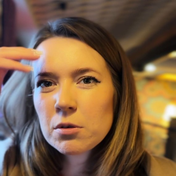 Два способа проявить уважение при встрече! 