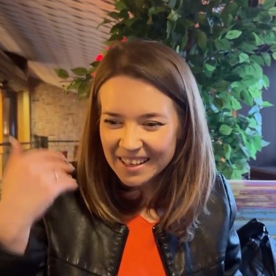 Фразы, когда потеряли телефон, который лежит прямо перед носом, на кыргызском языке.